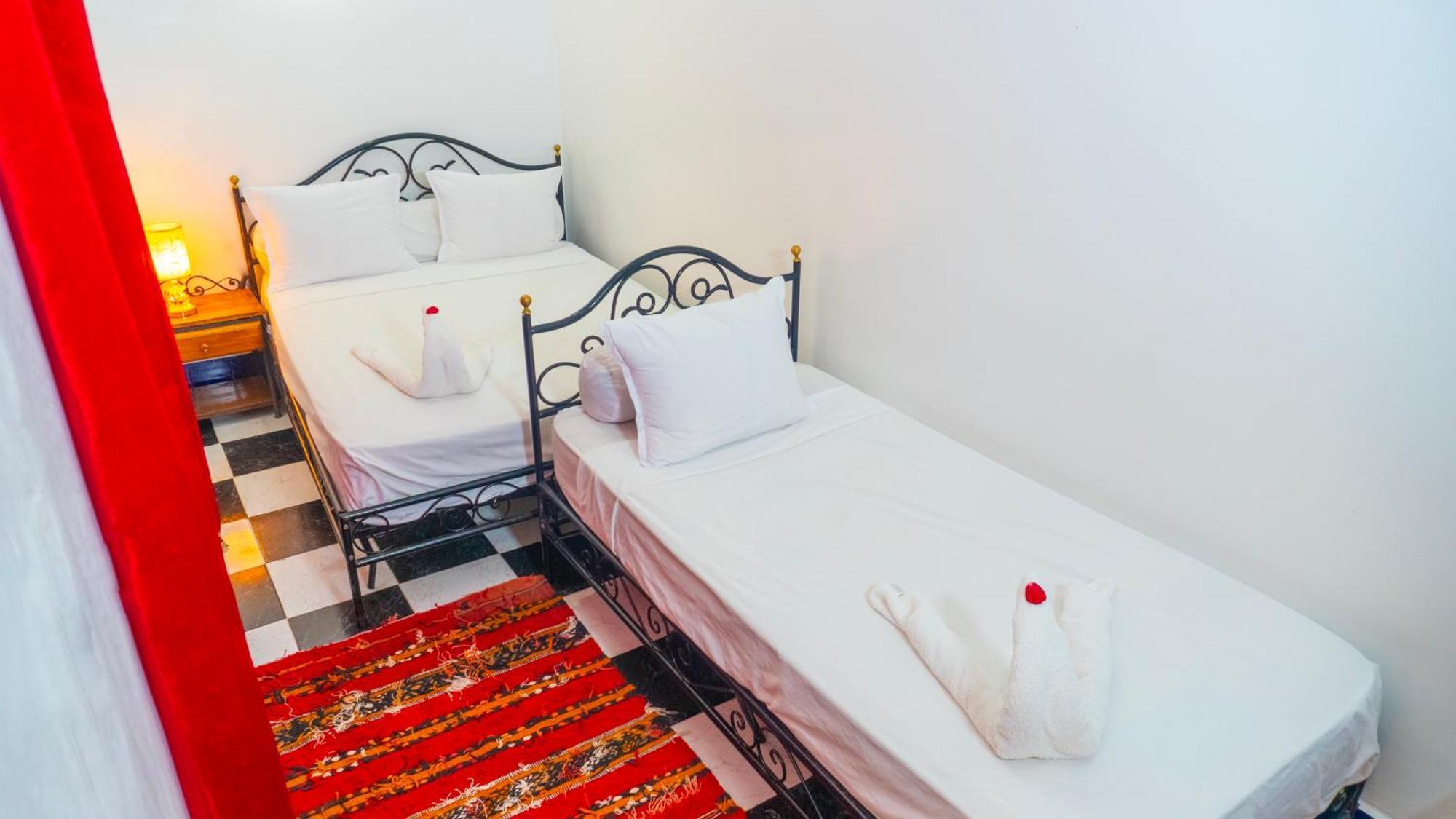 Hotel Imouzzer Маракеш Екстериор снимка